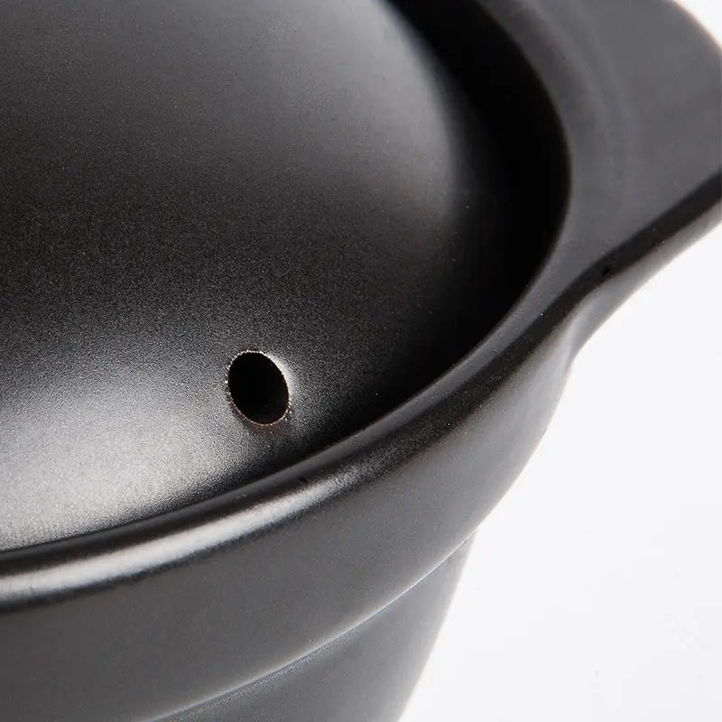 Premium Ceramic Casserole Soup Pot with Lid – Heat-Resistant