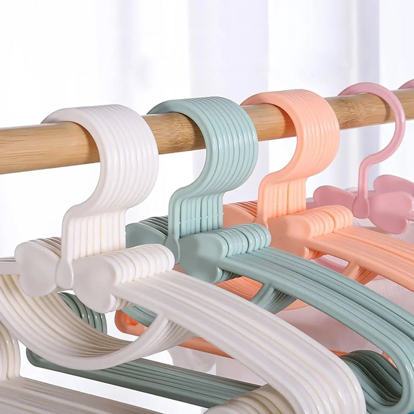 Non-Slip Plastic Baby & Kids Clothes Hangers Set 10PCS